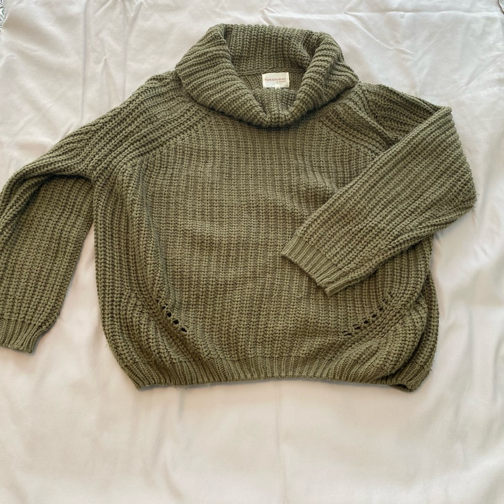 Hudson Jeans Green Cowl Neck Sweater with Chunky Knit